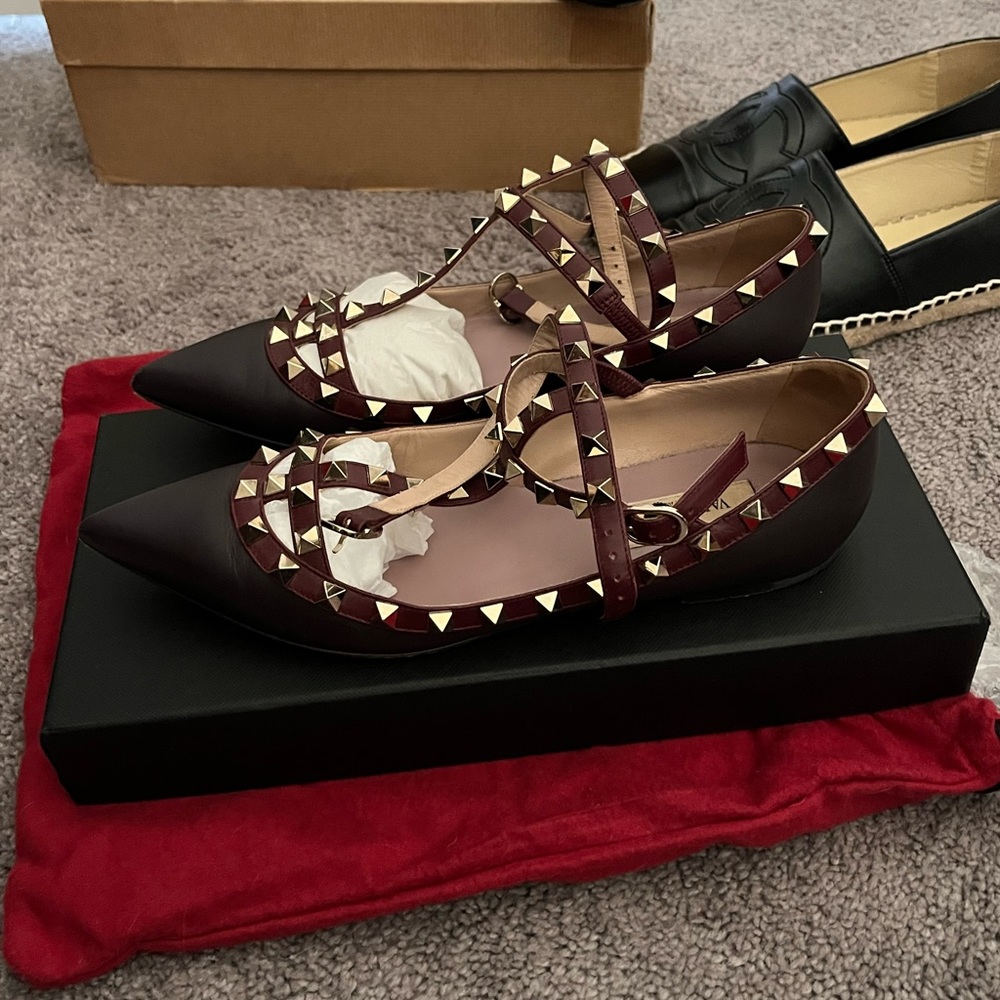 valentino rock stud flats in good condition. price negotiable